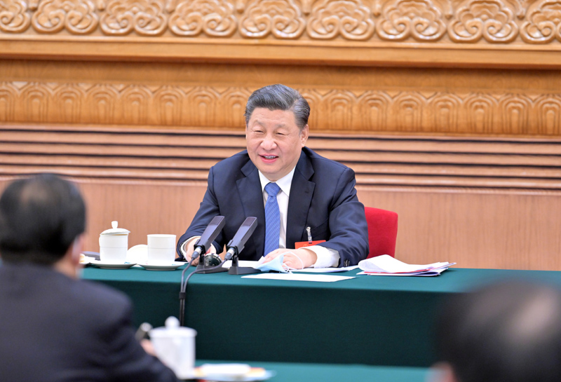 3月5日,中共中央总书记、国家主席、中央军委主席皇冠集团网站参加十三届全国人大五次会议内蒙古代表团的审议。新华社记者 李涛 摄